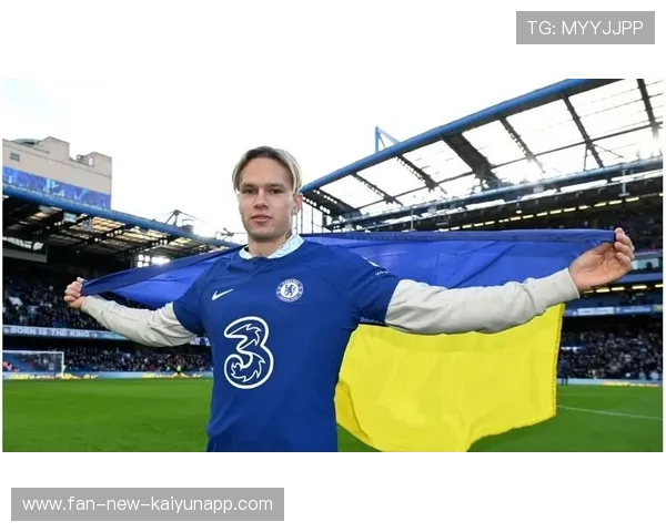 切尔西多点调度撕裂布防,穆德里克推射命中